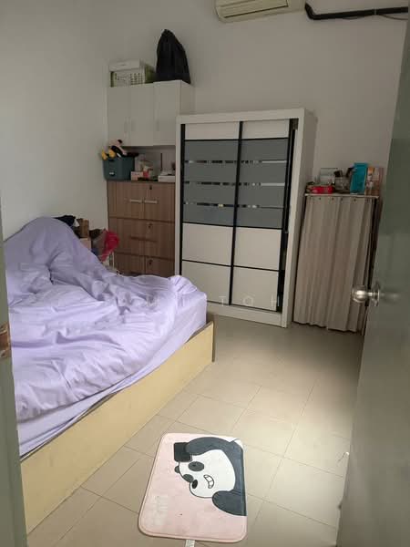 1-storey Terraced House for Rent in Taman Lip Sin (Sungai Dua) - Amy Toh - Bedroom - PropertyGuru.com.my