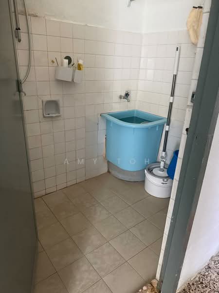 1-storey Terraced House for Rent in Taman Lip Sin (Sungai Dua) - Amy Toh - Interior - PropertyGuru.com.my