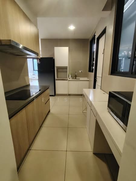 Service Residence for Rent at KL Gateway Premium Residences - Felis See - Kitchen - PropertyGuru.com.my