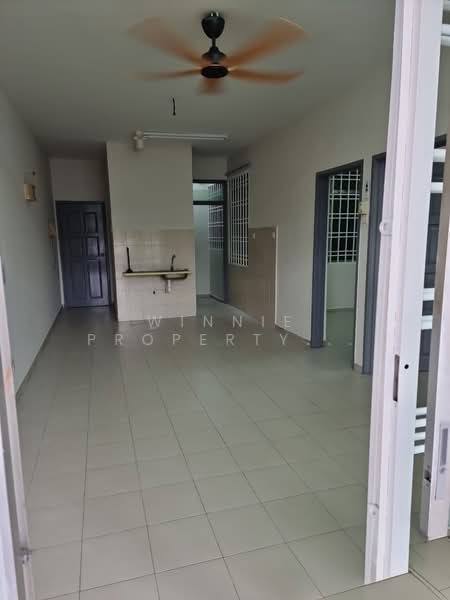 Service Residence for Sale at Lake View Suites - Winnie Property Johor - Interior - PropertyGuru.com.my
