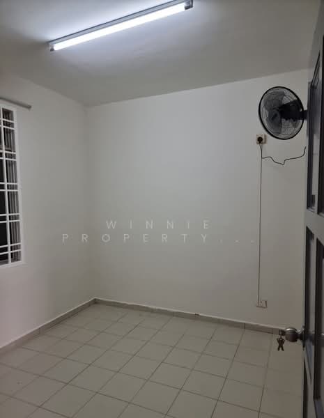 Service Residence for Sale at Lake View Suites - Winnie Property Johor - Interior - PropertyGuru.com.my