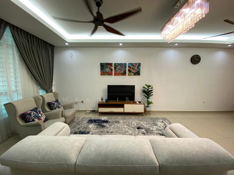 2-storey Terraced House for Sale in Kajang (Selangor) - Imran Ismadi - Living Room - PropertyGuru.com.my