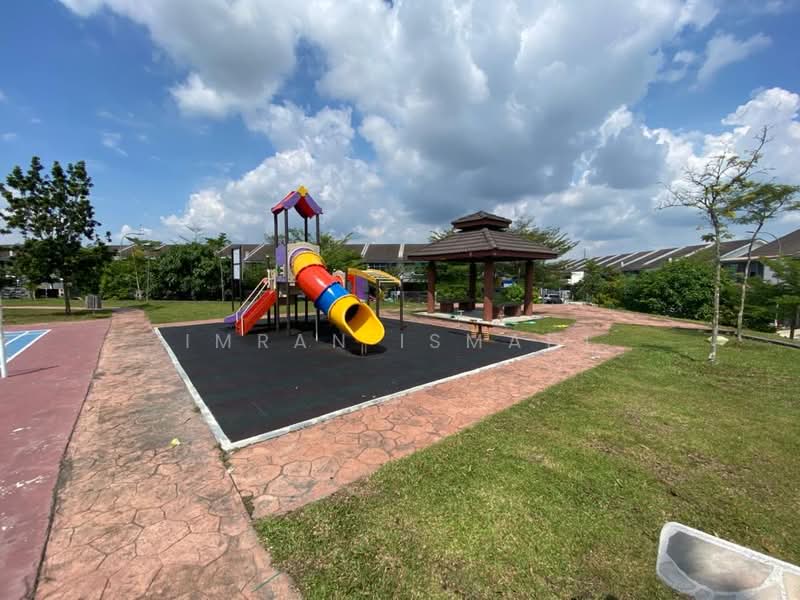 2-storey Terraced House for Sale in Kajang (Selangor) - Imran Ismadi - Exterior - PropertyGuru.com.my