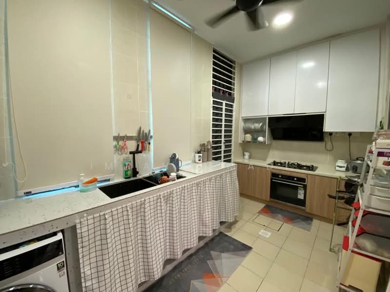 2-storey Terraced House for Sale in Kajang (Selangor) - Imran Ismadi - Kitchen - PropertyGuru.com.my