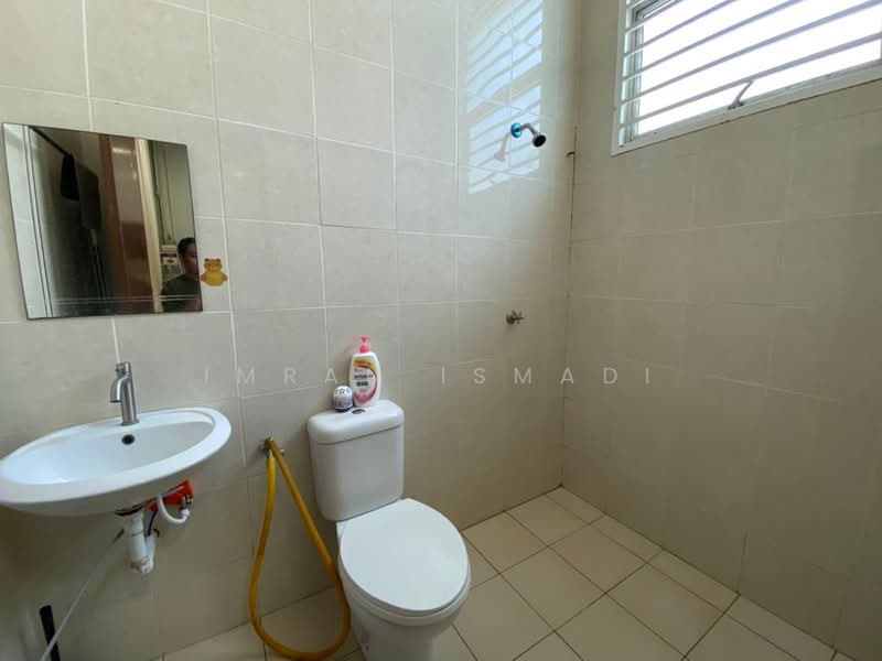 2-storey Terraced House for Sale in Kajang (Selangor) - Imran Ismadi - Bathroom - PropertyGuru.com.my