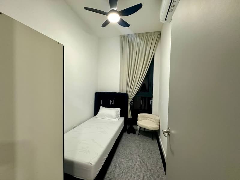 Kondominium untuk Disewa di Skyline KL - Jovin Siew - Small Bedroom - PropertyGuru.com.my
