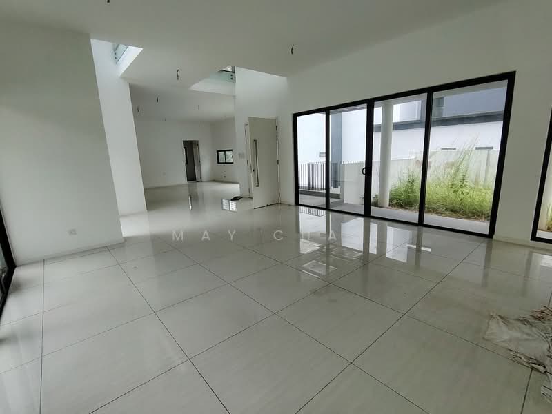 Rumah Banglo untuk Dijual di Bandar Sungai Long (Selangor) - May Chan - Living Room - PropertyGuru.com.my