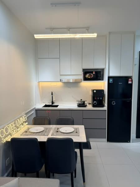Service Residence for Rent at Dorsett Waterfront Subang - Hailey Leong - Kitchen - PropertyGuru.com.my