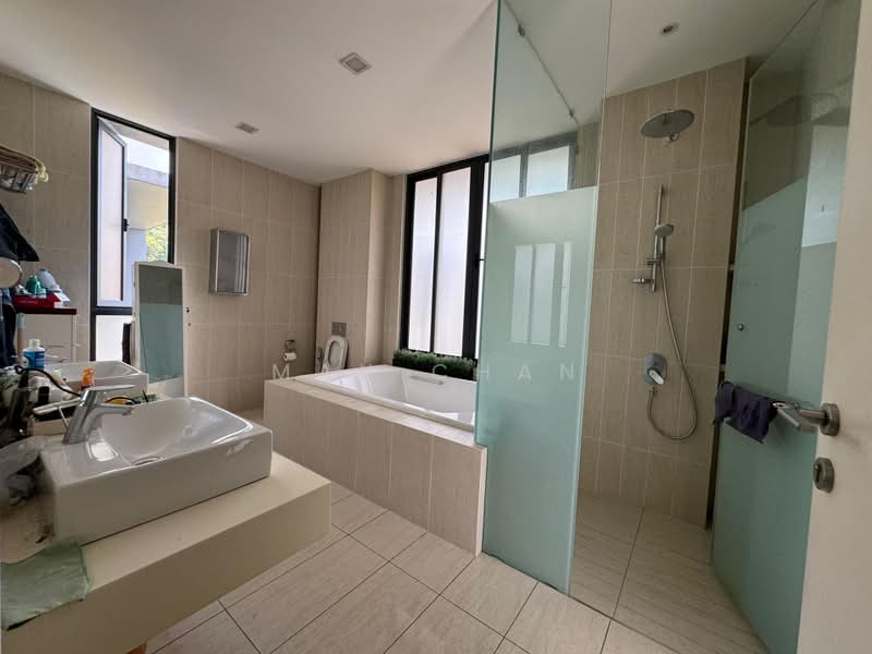 Rumah Banglo untuk Dijual di Bandar Sungai Long (Selangor) - May Chan - Bathroom - PropertyGuru.com.my