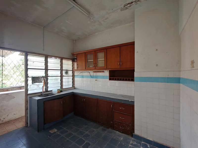 Apartment for Sale at Apartment Cempaka - JC Lee - Kitchen - PropertyGuru.com.my