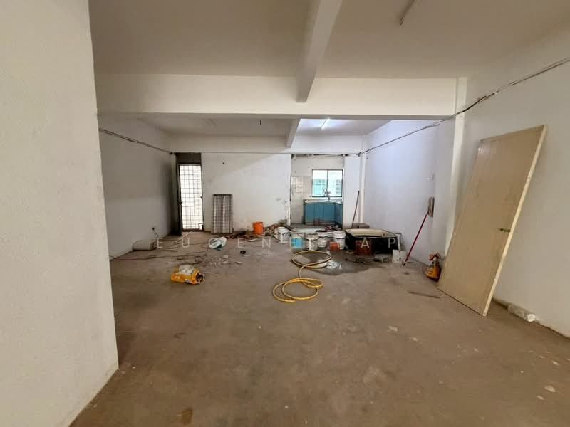 Shop for Rent in Pudu (KL City Centre) - Eugene Yap - Interior - PropertyGuru.com.my