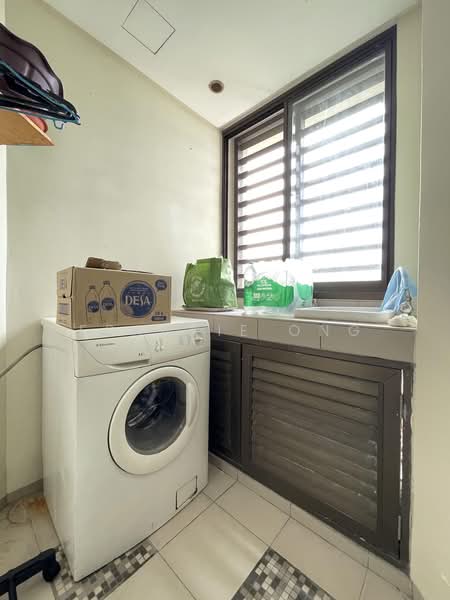 Servis Apartment untuk Disewa di i-Zen @ Kiara 2 - Frankie Ong - PropertyGuru.com.my