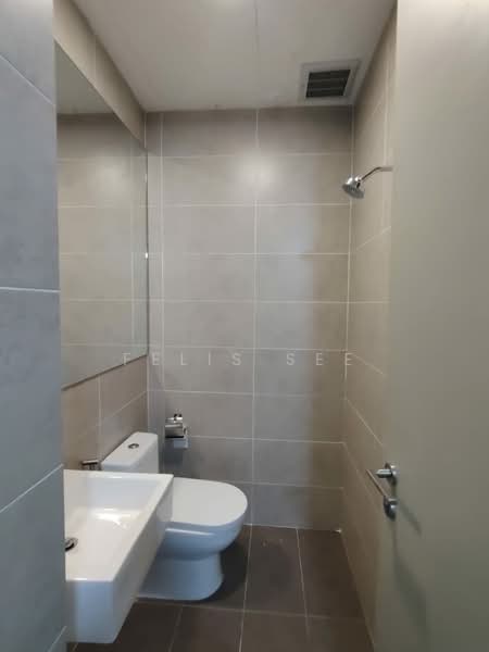 Servis Apartment untuk Disewa di KL Gateway Premium Residences - Felis See - Bathroom - PropertyGuru.com.my