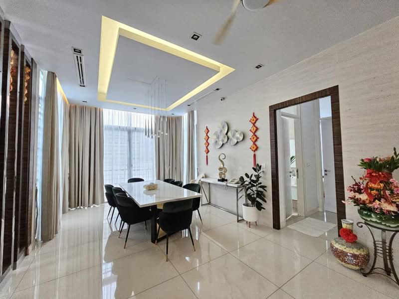 Rumah Banglo untuk Dijual di Bandar Sungai Long (Selangor) - May Chan - Dining Room - PropertyGuru.com.my