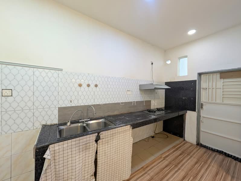 Rumah Kluster untuk Dijual di Taman Lagenda Putra (Kulai) - Kuu Chin - PropertyGuru.com.my