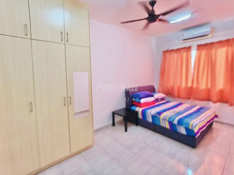 Pangsapuri untuk Disewa di Putra Impian - Erin Yusof - Bedroom - PropertyGuru.com.my