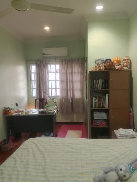Terraced House for Sale in Bukit Rahman Putra (Sungai Buloh) - Annie Ng - Bedroom - PropertyGuru.com.my