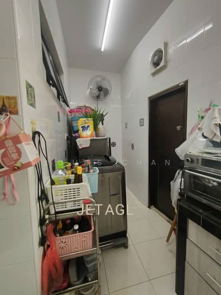 Rumah Teres 2 Tingkat untuk Dijual di Kota Bayuemas (Klang) - Louis Chan - Kitchen - PropertyGuru.com.my