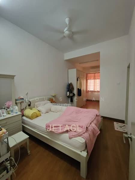 Rumah Teres 2 Tingkat untuk Dijual di Kota Bayuemas (Klang) - Louis Chan - Bedroom - PropertyGuru.com.my