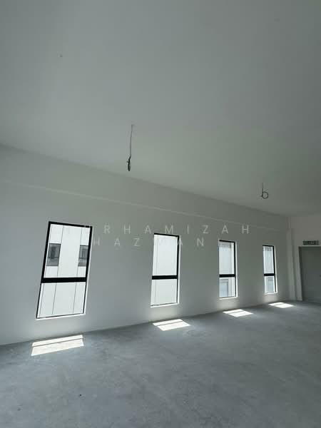 Factory for Rent in Banting (Selangor) - NURHAMIZAH HAZWANI - Interior - PropertyGuru.com.my