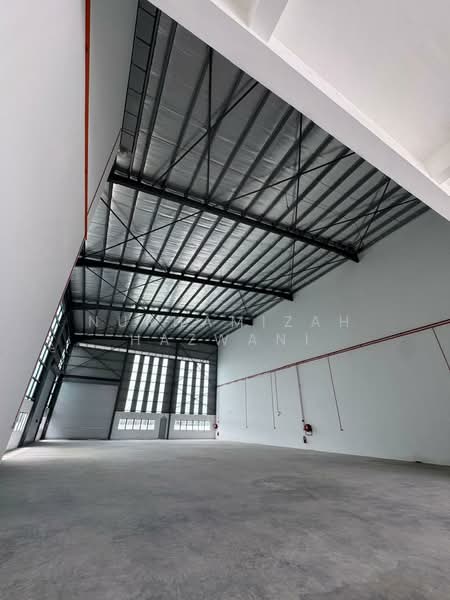 Factory for Rent in Banting (Selangor) - NURHAMIZAH HAZWANI - Interior - PropertyGuru.com.my