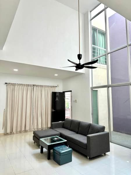 Rumah Teres 2 Tingkat untuk Disewa di Leisure Farm (Gelang Patah) - APRILIA CHAYADI - PropertyGuru.com.my