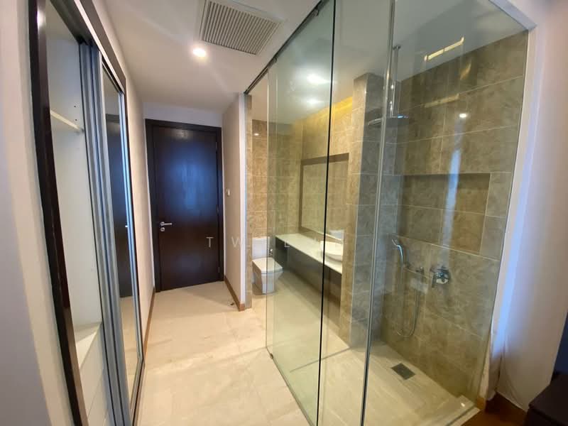 Service Residence for Sale at Dorsett Residences Bukit Bintang - Tw Lun - Bathroom - PropertyGuru.com.my