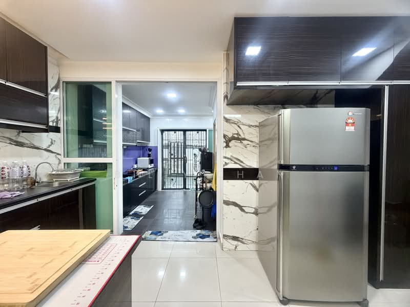 Rumah Teres 2.5 Tingkat untuk Dijual di Taman Bukit Serdang (Seri Kembangan) - Billy Chan - PropertyGuru.com.my
