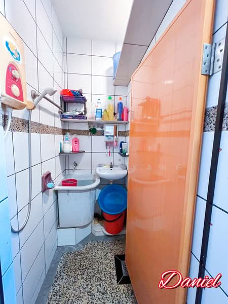 Rumah Teres 1 Tingkat untuk Dijual di Taman Mangga (Bukit Minyak) - Daniel Kang - Bathroom - PropertyGuru.com.my