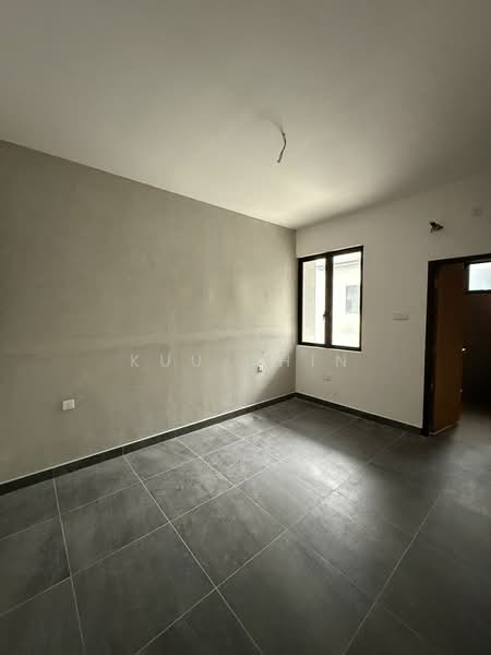 2.5-storey Terraced House for Sale in Bandar Putra (Kulai) - Kuu Chin - PropertyGuru.com.my