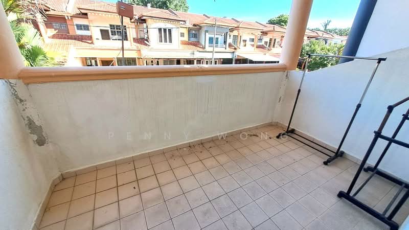 Rumah Teres 2 Tingkat untuk Dijual di Bandar Baru Nilai (Nilai) - Penny Wong - Balcony - PropertyGuru.com.my