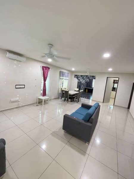 2-storey Terraced House for Sale in Taman Nusa Intan (Senawang) - Liza Awi - Living Room - PropertyGuru.com.my