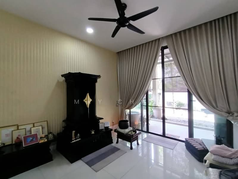 Rumah Banglo untuk Dijual di Bandar Sungai Long (Selangor) - May Chan - Living Room - PropertyGuru.com.my