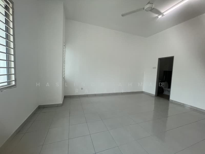 Rumah Teres 2 Tingkat untuk Dijual di Semenyih (Selangor) - Haslinda Ahmad Razali - PropertyGuru.com.my
