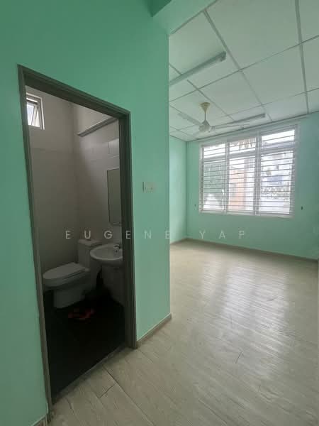 Shop for Sale in Bandar Bukit Mahkota (Bangi) - Eugene Yap - PropertyGuru.com.my