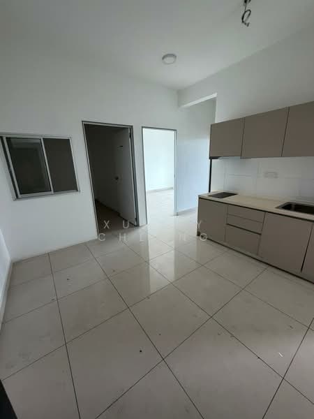 Service Residence for Sale at Vida Heights - Xuelly Cheong - Kitchen - PropertyGuru.com.my
