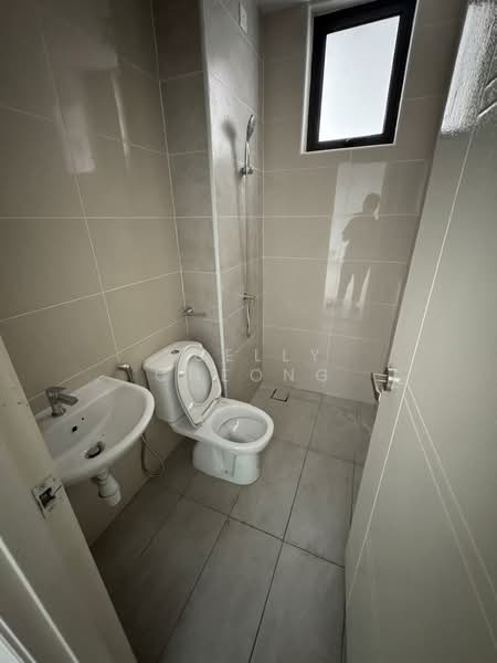 Kondominium untuk Dijual di Botanika - Xuelly Cheong - Bathroom - PropertyGuru.com.my