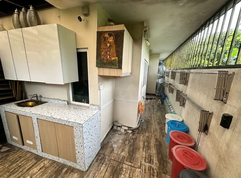 Rumah Berkembar untuk Dijual di Petaling Jaya (Selangor) - Dinie Akmal - Exterior - PropertyGuru.com.my