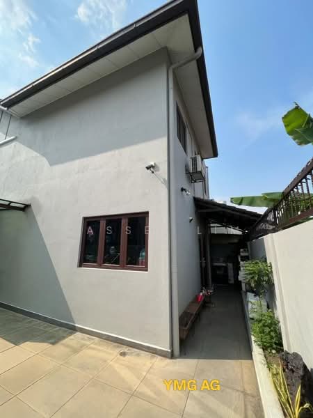 Semi-Detached House for Rent in Klang (Selangor) - Cassey Lim - PropertyGuru.com.my
