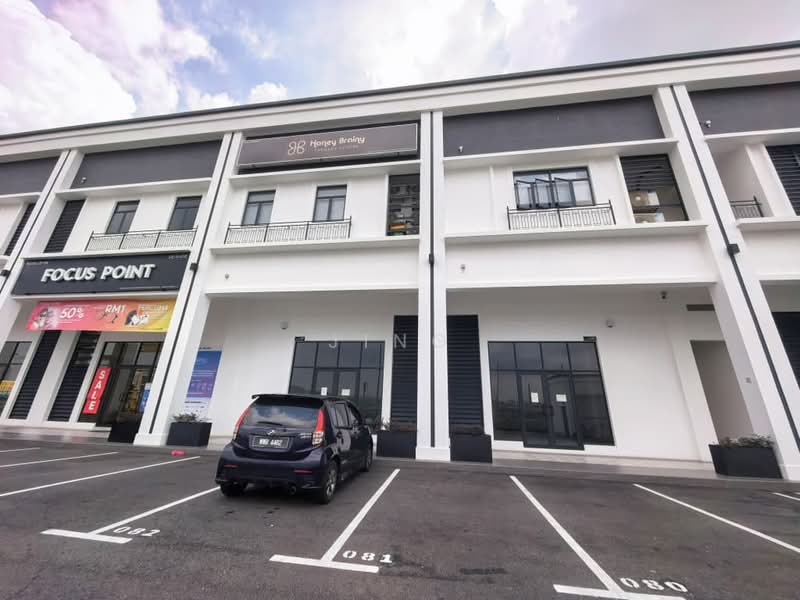 Shop for Rent in Bandar Puncak Alam (Puncak Alam) - Jing Foo - Exterior - PropertyGuru.com.my