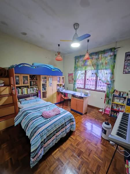2-storey Terraced House for Sale in Taman Damansara Aliff (Tampoi) - Herry Goh - Bedroom - PropertyGuru.com.my