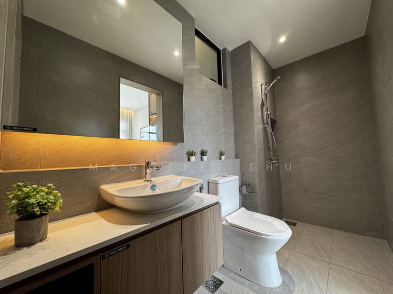 Servis Apartment untuk Dijual di Topaz @ Crest@Austin - Maggieee Thu - Bathroom - PropertyGuru.com.my