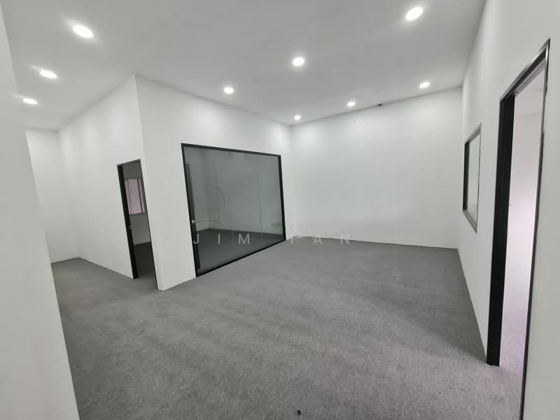 Factory for Sale in Taman Sungai Besi (Salak South) - Jim Tan - Interior - PropertyGuru.com.my