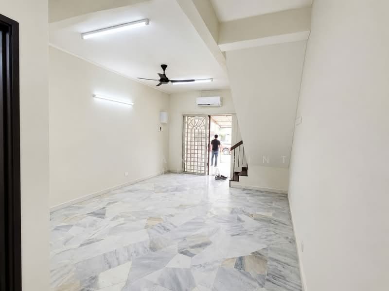 Rumah Teres 2 Tingkat untuk Disewa di Batu Caves (Selangor) - Faliyana binti Muda - PropertyGuru.com.my