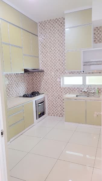 Condominium for Sale at Fiera Vista - Vincent Ooi - Kitchen - PropertyGuru.com.my