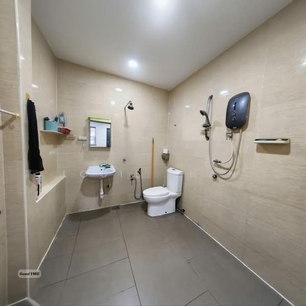 2-storey Terraced House for Sale in Taman Mujur (Klang) - Louis Chan - Bathroom - PropertyGuru.com.my