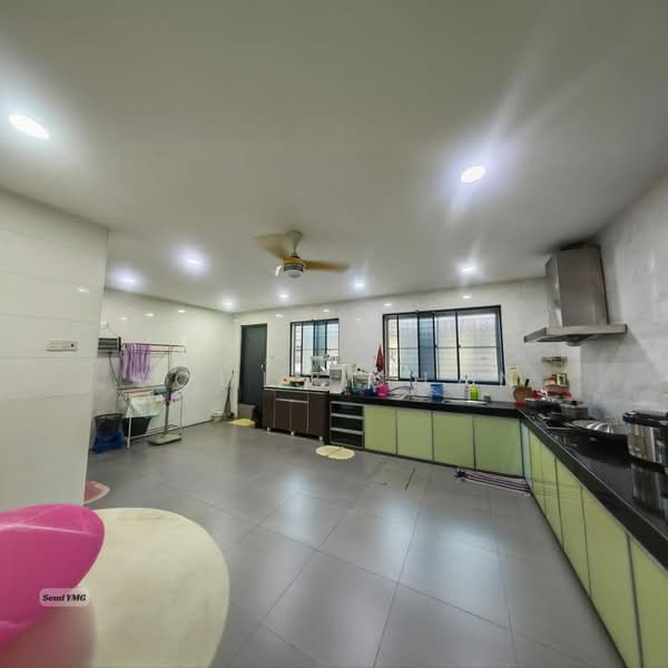 2-storey Terraced House for Sale in Taman Mujur (Klang) - Louis Chan - Kitchen - PropertyGuru.com.my