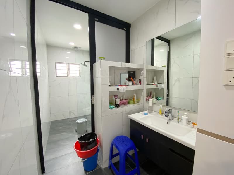 Rumah Teres 3.5-Tingkat untuk Dijual di Kepong (Kuala Lumpur) - Edmond Loke - Bathroom - PropertyGuru.com.my