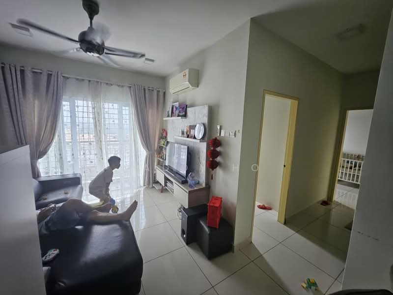 Kondominium untuk Dijual di Koi Suites - Maddy Ho - Living Room - PropertyGuru.com.my
