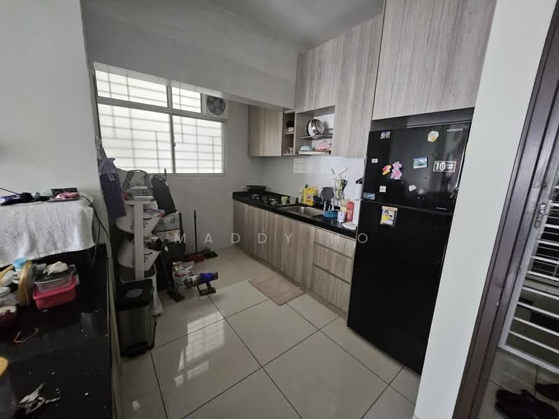 Kondominium untuk Dijual di Koi Suites - Maddy Ho - Kitchen - PropertyGuru.com.my